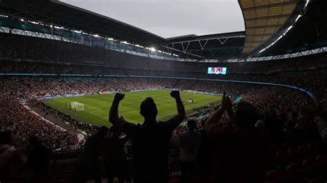 Como en la popular la final de la Copa de la Liga de Inglaterra tendrá