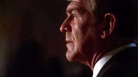 John Spencer As Leo Mcgarry In The West Wing 17 People Episode John