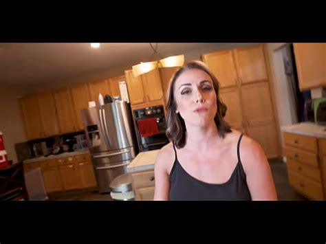 Trato Travieso Con La Mam Caliente De Mi Novia Xvideos