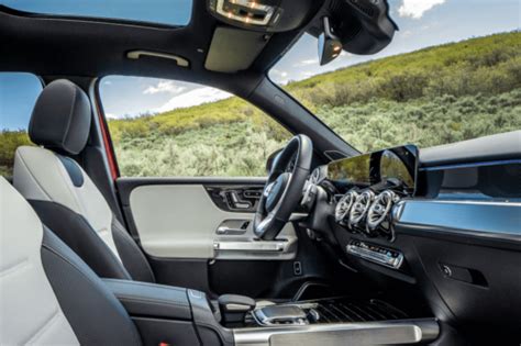 2020 Mercedes Benz GLB Interior Albany Motorcars GA