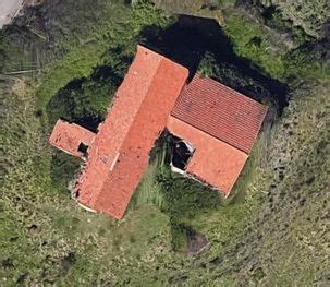 Abandoned Manoir Cournon D Auvergne France France Abandoned Building