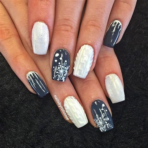 10 Beautiful Winter Sweater Nails Featuring Nail Art Designs And Ideas