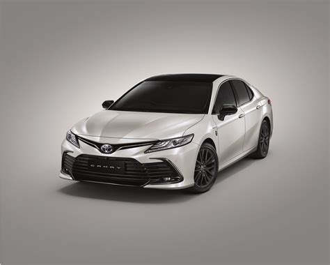 โตโยต้า Toyota Camry 25 Hev Premium Luxury 60th Anniversary Special