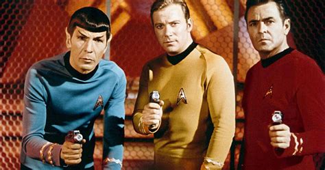 Star Trek TOS: 10 Real-Life Historic References In The Show