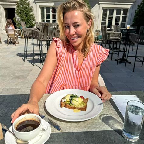 A Place In The Sun S Laura Hamilton Wows Fans As She Slips Into Leopard Print Bikini Daily Star