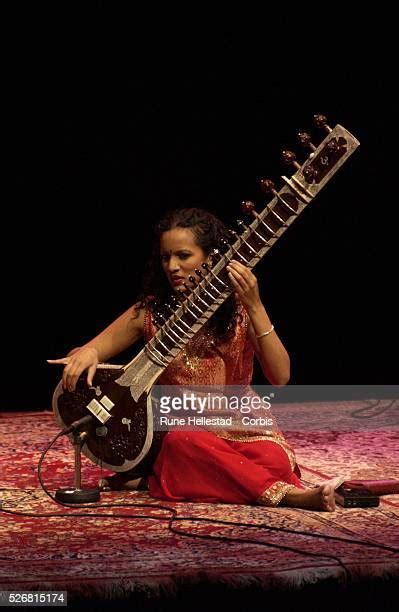 Anoushka Shankar Performs In London Photos And Premium High Res