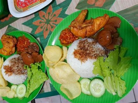 Daftar Harga Menu Delivery Nasi Uduk Betawi Kami Cilodong Jakarta