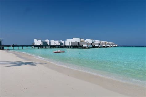 Photos: Jumeirah Maldives Olhahali Island