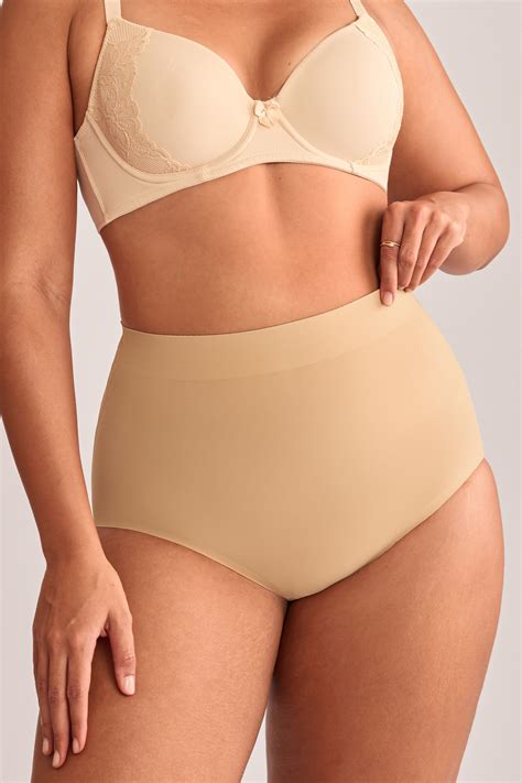 Soft Contour Nude Shapewear Briefs