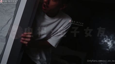 She Might Be Expecting But This Pregnant Asian MILF Goddess Still Wants Dick