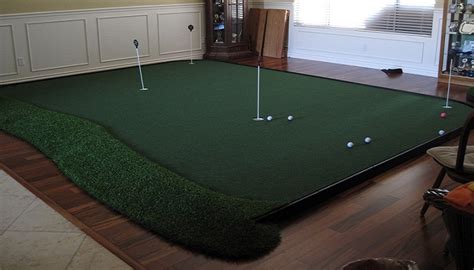 Custom Indoor Putting Greens