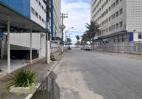 Kitnet St Dio Na Rua Trinta E Um De Mar O Vila Mirim Praia