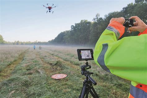 Drohne Im Einsatz Kitzrettung Mit Fliegenden W Rmebildkameras Pirsch