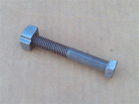 Sensation Wheel Bolt 307a With Nut Bobcat