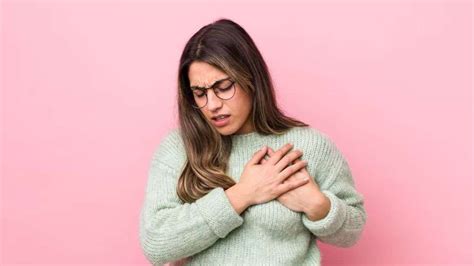 Heart Attacks Warning Signs You Should Not Ignore India Tv