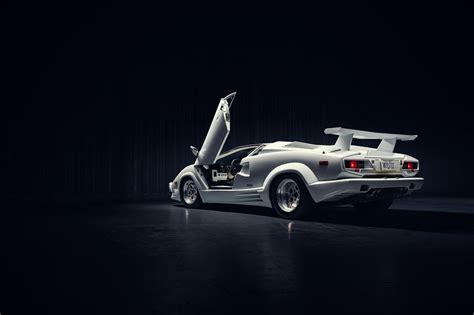 Wolf Of Wall Street Lamborghini Countach Could Fetch Up To M At