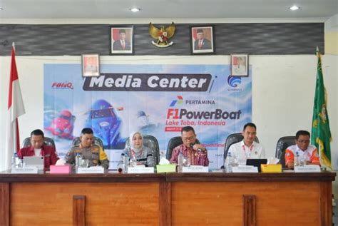 F1 Powerboat Jadi Magnet Wisatawan Kunjungi Danau Toba