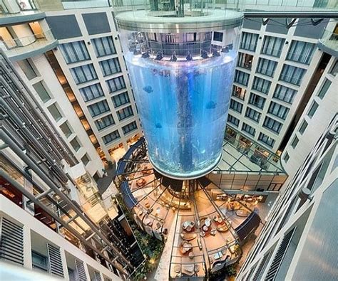 AquaDom aquarium at the Radisson Collection Hotel, Berlin explodes - Best Place