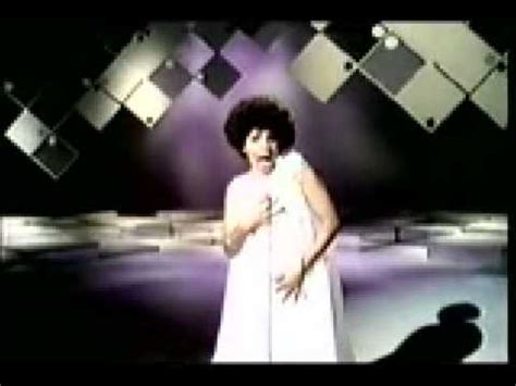 Shirley Bassey GREATEST PERFORMANCE OF MY LIFE YouTube