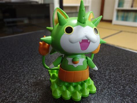 価格 Com Bandai 妖怪ウォッチ 09 トゲニャン 猫の名前はシロちゃんさんのレビュー・評価投稿画像・写真「シールは豊富に揃って