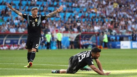 Iceland Hold Argentina To 1 1 Draw As Messi Misses Penalty Sbs News