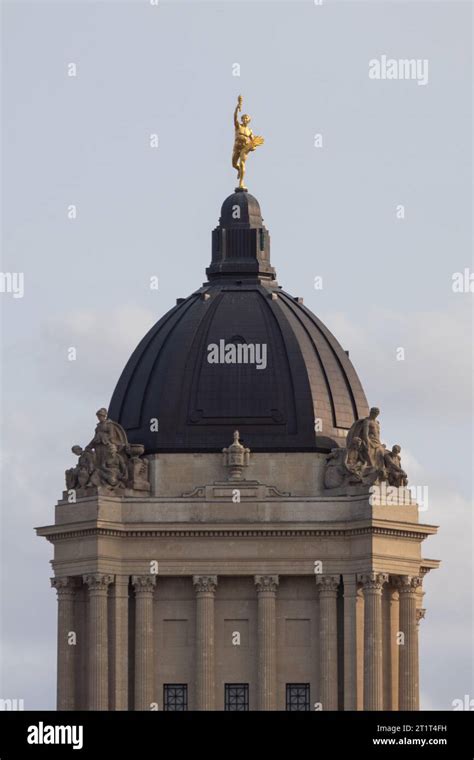 The Golden Boy Hi Res Stock Photography And Images Alamy