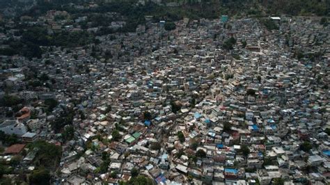 Réunion de crise au sujet d Haïti au lendemain de l évacuation de