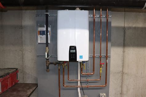 Switching To Tankless Water Heater What’s The Benefit By Paragon Plumbing Apr 2024 Medium