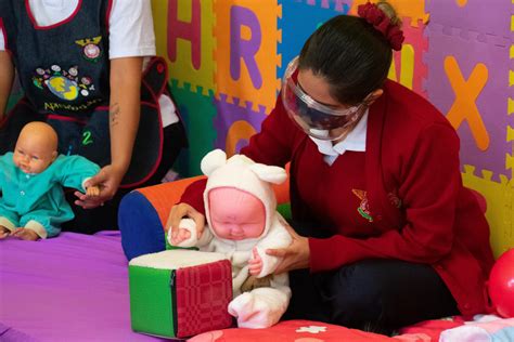 Asistente Educativo Escuela De Artes Y Oficios Los Infante