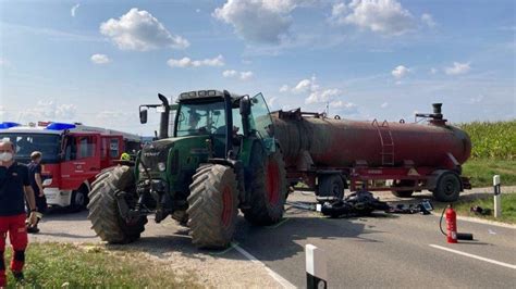 Landkreis G Nzburg Motorradfahrer Wird In Balzhausen Bei Zusammensto