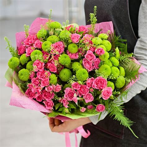 Малиновый щербет | Floral bouquets, Flower arrangements, Flower aesthetic
