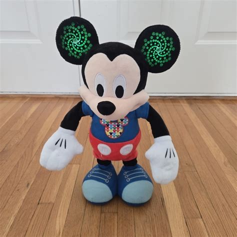 Disney Toys Mickey Mouse Clubhouse Hot Diggity Dance Play Sing And Dance Poshmark