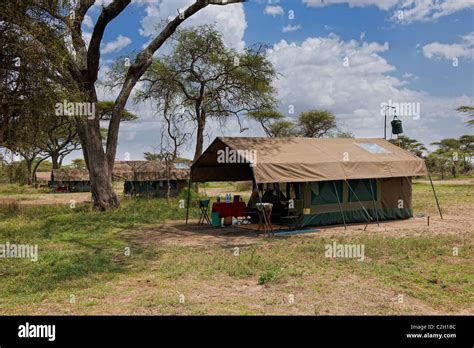 Camp Mobile Hi Res Stock Photography And Images Alamy