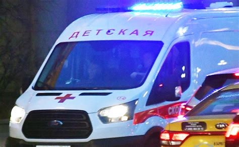 В Новосибирске годовалый малыш выжил, выпав с 18 этажа - Свободная ...