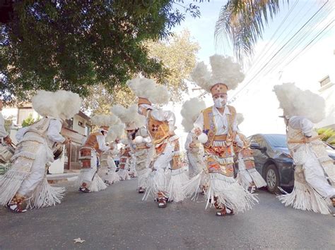 Vuelven a danzar matachines a la Basílica en Monterrey