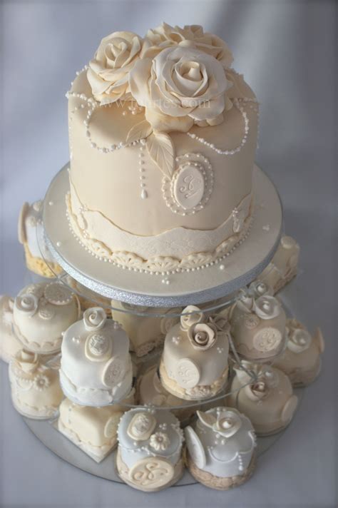 Vintage Wedding - CakeCentral.com