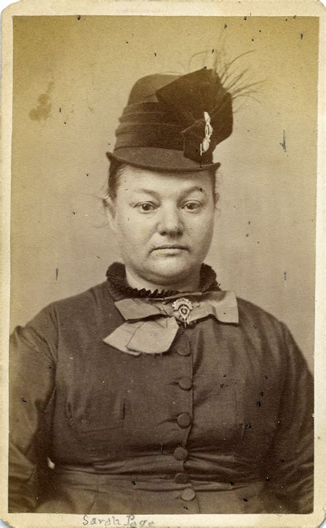 The Hidden Secret In These Gilbert Goons Mug Shots Image 13