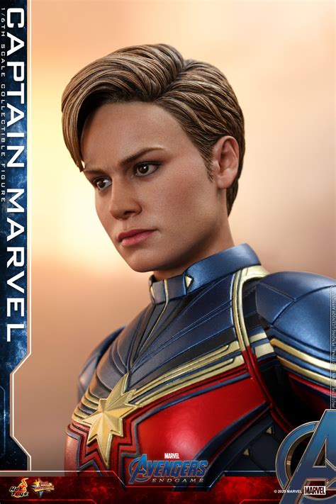 Hot Toys Shows Off Its AVENGERS ENDGAME Captain Marvel Action Figure GeekTyrant