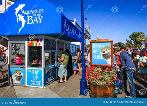 San Francisco Aquarium of the Bay Ticket Booth Editorial Photo - Image ...