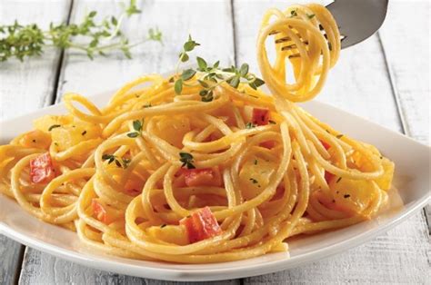 Receta De Spaguetti Con Surimi Y Piña ¡fácil Y Delicioso