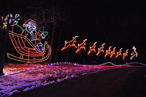 Point Your Sleigh Toward The Lake Rudolph Campground And Rv Resort