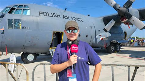 Air Show Radom 2023 pierwszy dzień pokazów ZOBACZ WIDEO Polskie Radio