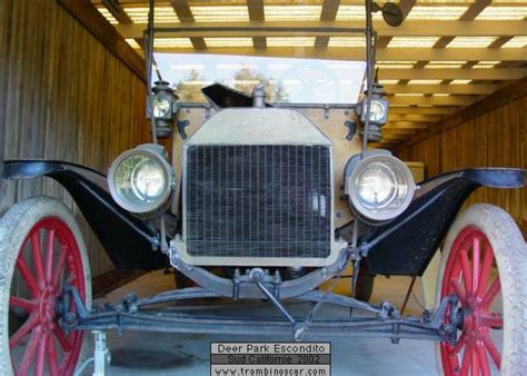 1913 Ford Model T Runabout