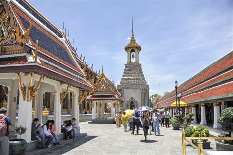 Grand Palace in Bangkok, Thailand Editorial Stock Image - Image of ...