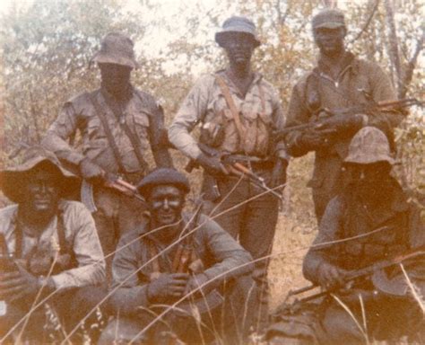 Rhodesian Selous Scouts During A Cross Border Raid Late 1970s