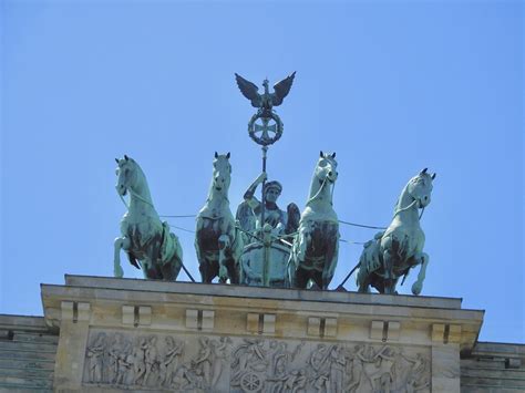 Victoria Goddess Of Victory On Brandenburg Gate Richdietn Flickr