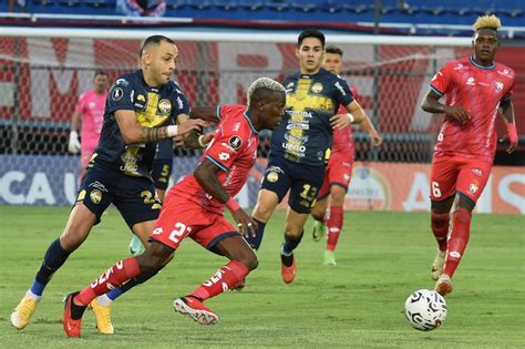 El Nacional Se Mide Ante Trinidense Buscando Seguir En La Libertadores