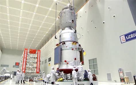 Chinese Shenzhou 14 Spacecraft Returns To Earth After Six Month Mission