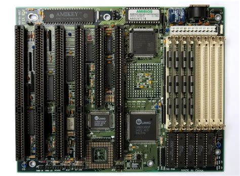 B760 vs H770 vs Z790: Intel 700-Series Chipset Comparison | Art of PC