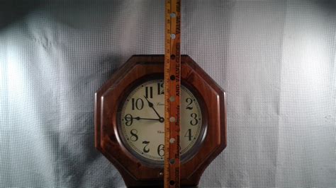 Lot Detail Vintage Linden Chime Wall Clock